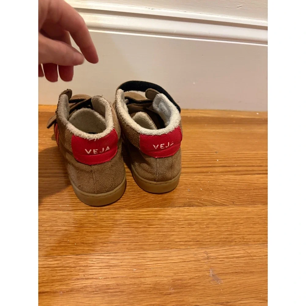 Veja Kids Suede High Top Sneakers Brown Red Sherpa Lined Size US 3 EUR 34